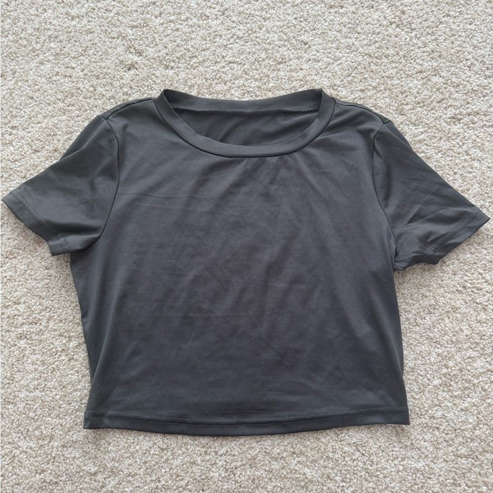 SHEIN Charcoal Short Sleeve Tee